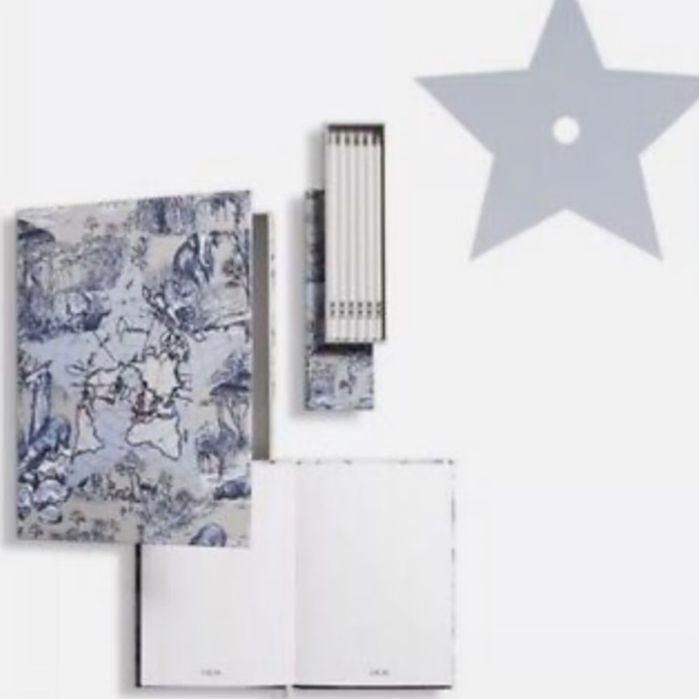 Dior Exclusive Office Set